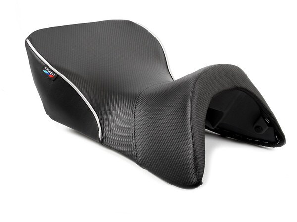 World Sport on the R 1200 RT - Low Version Front Only (Shown with CarbonFX and metallic silver welt.)